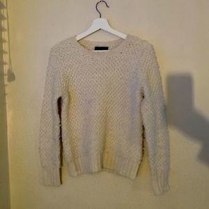 White banana republic sweater